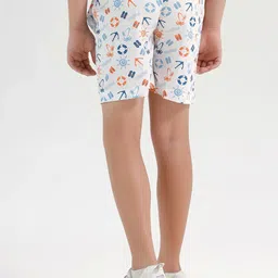 CHILINS Boys Floral Printed Regular Fit Mid-Rise Cotton Bermuda Shorts image 2