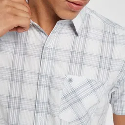 METTLE Men Multi Stripes Striped Casual Shirt image 3