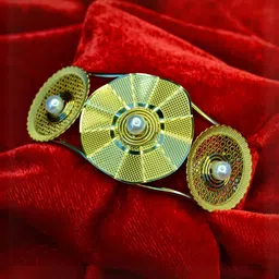 GMM Luxe Women German Silver Cuff Bracelet image 4