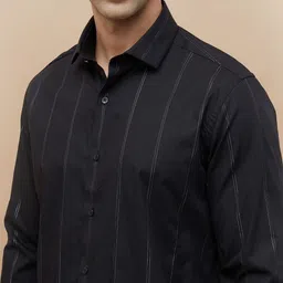 CODE by Lifestyle Men Slim Fit Spread Collar Vertical Striped Cotton Formal Shirt image 3