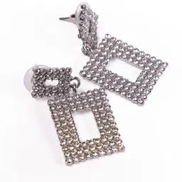 Senshi Classic Studs Earrings-picture-38