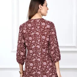 bella mama Bella MamaWovenThree Fourth Sleeves Maternity Top with Pocket Floral Print & Yoke with Border - Rust Orange image 5