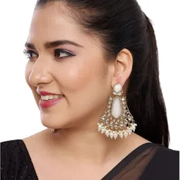 Women Click Geometric Drop Earrings image 2