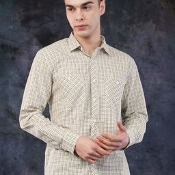 Binioz Men Classic Opaque Checked Casual Shirt-picture-1