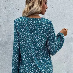 Stylecast X Slyck Print Top image 4