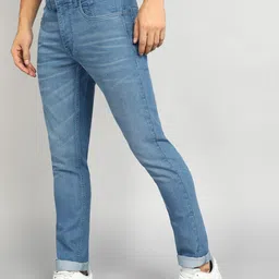 WROGN Men Solid Classic Light Fade Jeans image 5