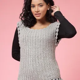 Velvery Women Sweater Vest with Applique Detail-picture-19