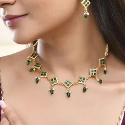 Anouk Gold-Plated Stone Studded & Beaded Jewellery Set image 3