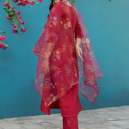 HERE&NOW Women Embroidered Regular Pure Silk Kurta with Trousers & Dupatta image 4
