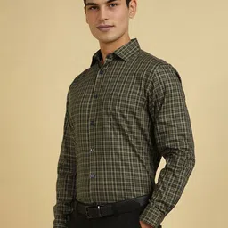 Allen Solly Men Slim Fit Spread Collar Checked Cotton Formal Shirt image 2
