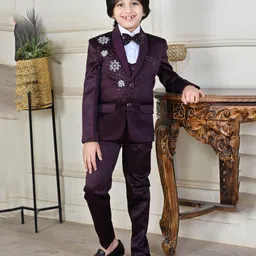 BT DEZINES Full Sleeves Beads Snowflakes Embellished 5 Piece Suit Set -  Maroon-image-29