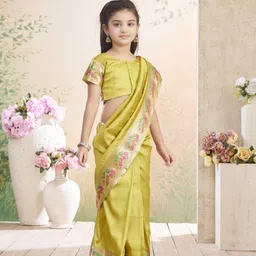 Aarika Girls Woven Design Zari Pure Silk Saree image 3