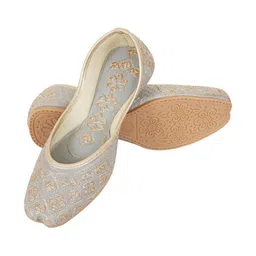 SZN Women Mojaris Flats-picture-38