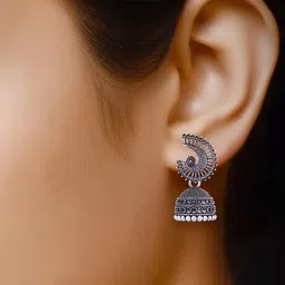 Sangria Silver-Plated Alloy Earrings image 2