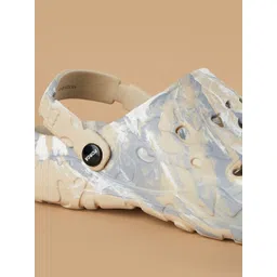 Forca Men Printed Clogs image 4