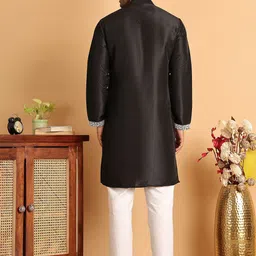 Anouk Men Floral Embroidered Regular Chikankari Kurta with Pyjamas image 5