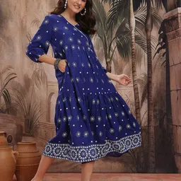 Sangria Printed Pleated Tiered Midi Wrap Style Dress image 4