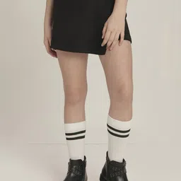Vero Moda Girls Mid Rise Pure Cotton Mini Skorts-image-95