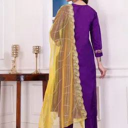 AVNISA ENTERPRISE Ethnic Motifs Yoke Design Thread Work Kurta With Trousers & Dupatta image 4