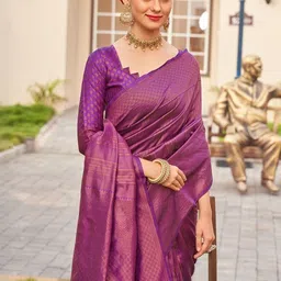 Shriyangan Woven Design Zari Kanjeevaram Saree image 2