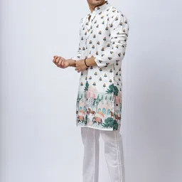 Aesthelia Men Ethnic Motifs Printed Regular Kurta with Trousers image 2