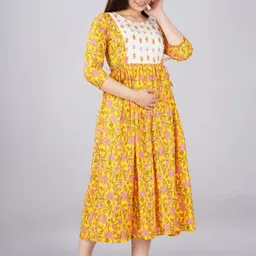 MAGHMA Floral Printed Cotton Maternity Fit & Flare Midi Dress-picture-33