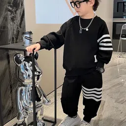 LULU & SKY Boys Striped Night suit image 2