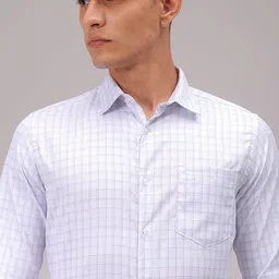 the indian garage co. x luxe Luxe by TIGC Men Cutaway Collar Checked Slim Fit Formal Shirt-picture-40