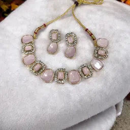 Women Click Gold-Plated Stones Studded Jewellery Set-picture-41