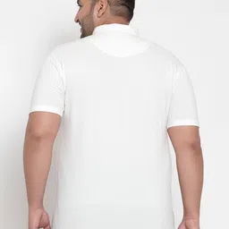 plusS Men White Solid Polo Collar Pure Cotton T-shirt image 4