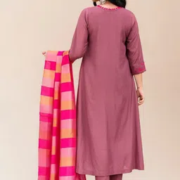 CREEPER Women Ethnic Motifs Embroidered Empire Thread Work Kurta with Churidar & With Dupatta image 4