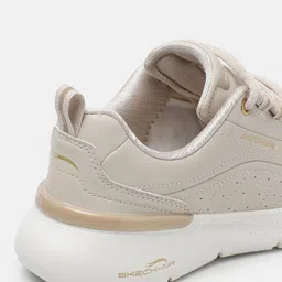 Skechers Women AIR DYNAMIGHT 2.0-MODER Sneakers image 2