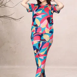 DTR FASHION Printed T-Shirt With Trouser Co-Ords-picture-23