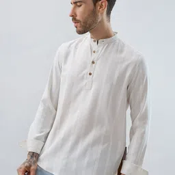 VASTRADO Men Striped Thread Work Kurta-picture-20