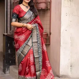 Rangtulika Ethnics Floral Zari Saree-image-48