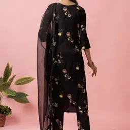 BAPS Women Floral Printed Regular Kurta with Trousers & With Dupatta image 3