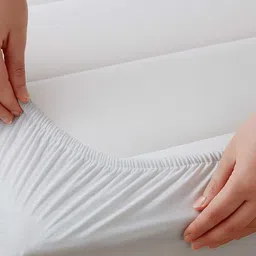 MAYFAIR HOMES LONDON White 144 TC King Bedsheet with 2 Pillow Covers image 4