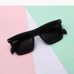 OHGORY Unisex Mirrored Lens & Black Square Sunglasses With Polarised and UV Protected image 3