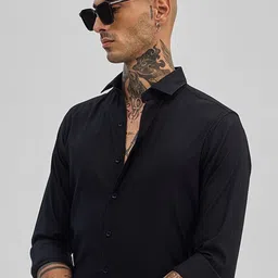 Snitch Men Smart Spread Collar Textured Cotton Casual Shirt-image-10