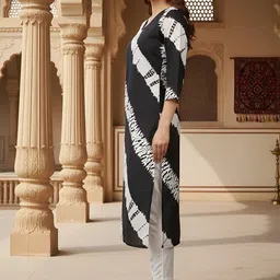 Get Glamr Women Striped Kurta-picture-13