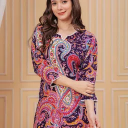 HISHAM Ethnic Motifs Printed V-Neck Straight Kurti image 2