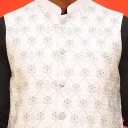 Jompers Men Floral Embroidered Regular Chikankari Kurta with Pyjamas image 3