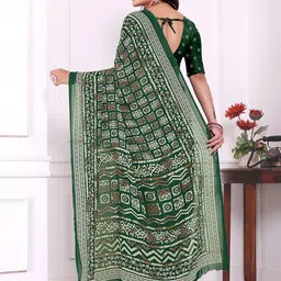 KANOODA Ethnic Motifs Printed Pure Georgette Bandhani Saree-image-56