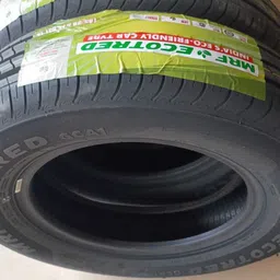mrf 165/80R14 85T ECOTRED TUBELESS TYRE SET OF 2 TYRE 4 Wheeler Tyre image 3