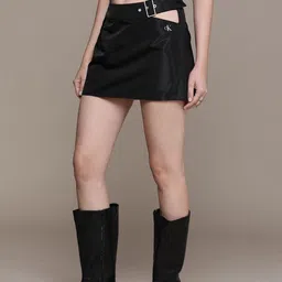 Calvin Klein Jeans Women Mid-Rise Solid Cut Out Detail Straight Mini Skirts-image-43