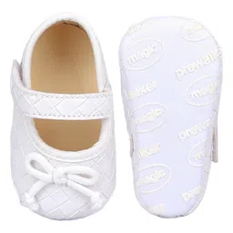 Baby Moo Bow Applique Detailed Checked Anti Skid Ballerinas - White image 4