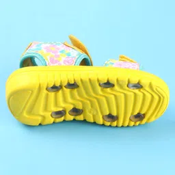 Cute Walk by Babyhug Velcro Closure Sandals with Floral Print - Yellow image 5