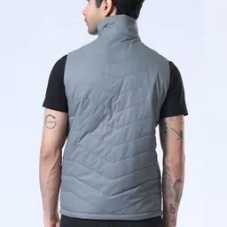 SPIRITTED Men Lightweight Puffer Jacket image 2
