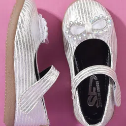 SHOES FOR JUNIORS Bow Applique Detailed & Rhinestones Embellished With Velcro Closure Mary Jane Ballerinas - Silver-picture-18