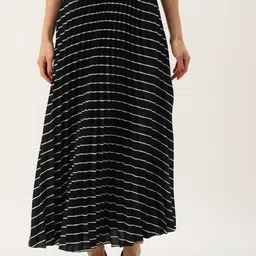 Moda Rapido Pleated A-Line Maxi Skirt-picture-33